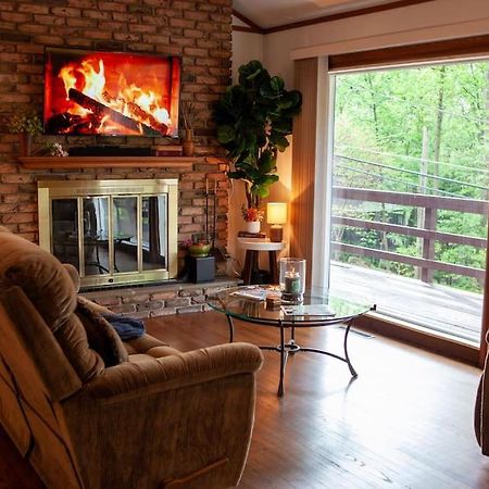 Modern Cabin With Hot Tub Grill Lake Beach Wineries Hiking Fishing And Hershey Park Family And Pet Friendly Superhosts On Ab&B Mount Gretna Extérieur photo