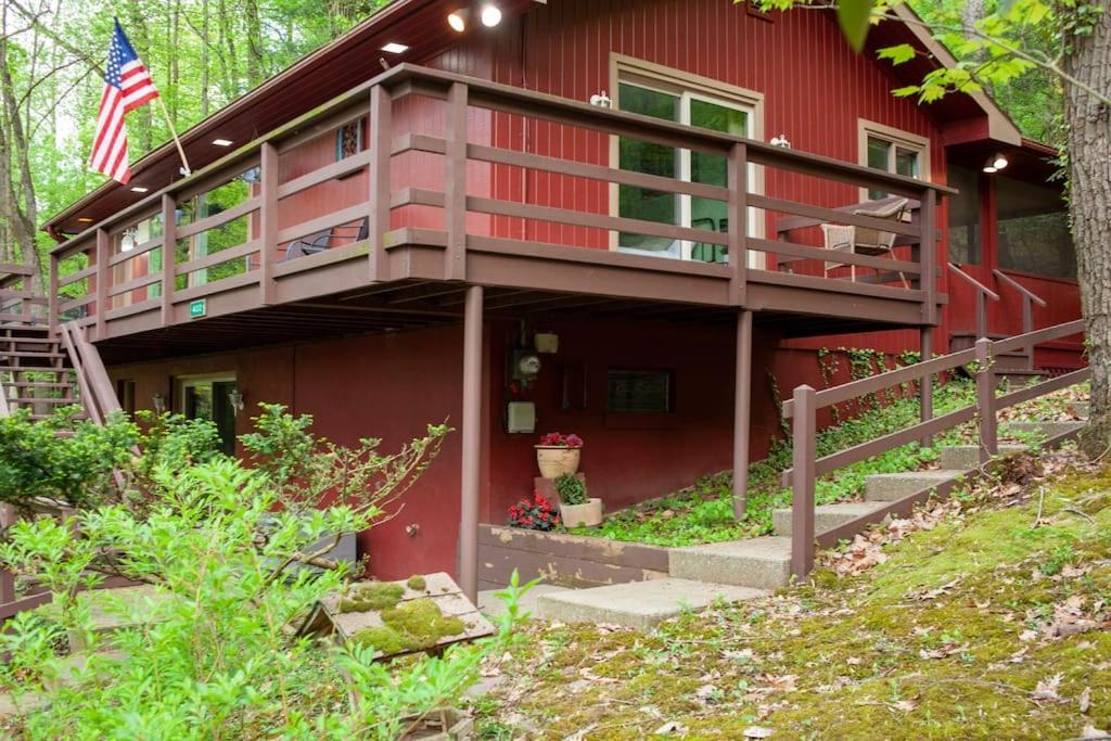 Modern Cabin With Hot Tub Grill Lake Beach Wineries Hiking Fishing And Hershey Park Family And Pet Friendly Superhosts On Ab&B Mount Gretna Extérieur photo
