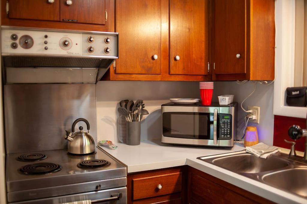 Modern Cabin With Hot Tub Grill Lake Beach Wineries Hiking Fishing And Hershey Park Family And Pet Friendly Superhosts On Ab&B Mount Gretna Extérieur photo
